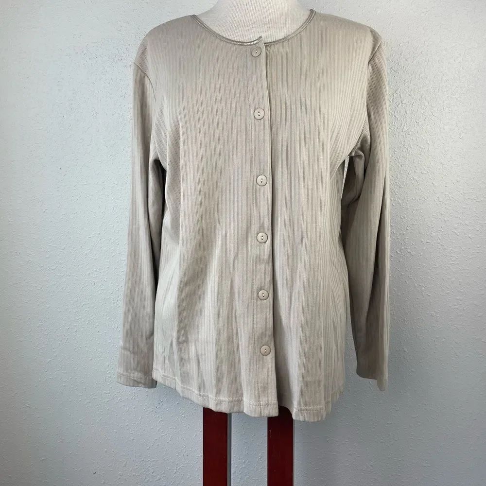 NWT Passports Womens Tan Button Down Top Size M